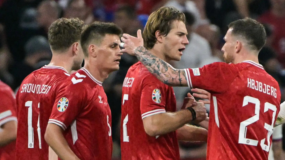 丹麦队力压对手,晋级欧国联半决赛 丹麦队力压对手,晋级欧国联半决赛