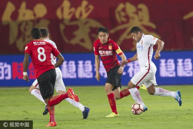 开云体育app-恒大客场击败上港，实力明显