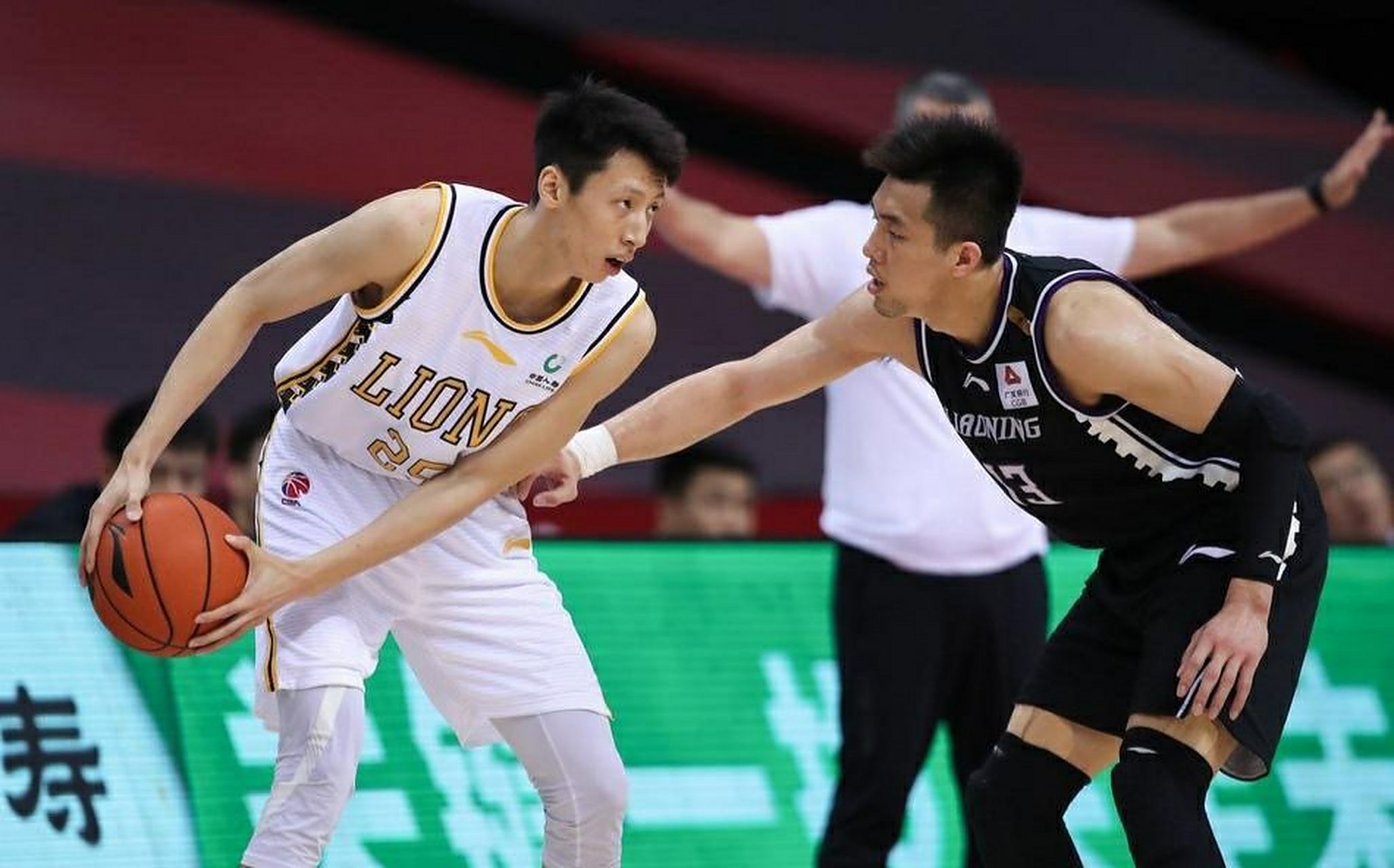 陕西男篮以不屈精神取胜,取得比赛胜利的简单介绍 陕西男篮以不屈精神取胜,取得比赛胜利的简单介绍