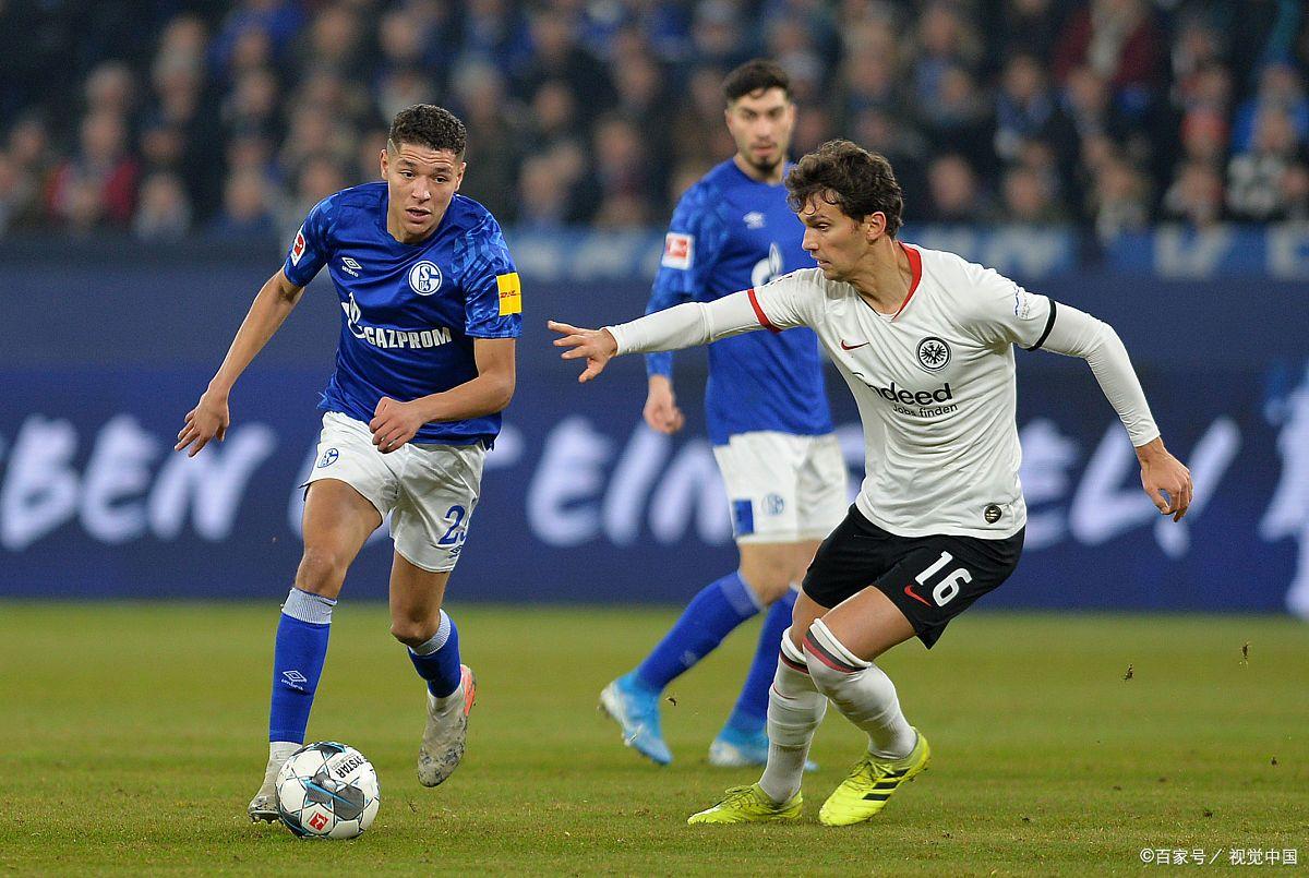 沃尔夫斯堡撕裂对手的防线，豪取胜利的简单介绍