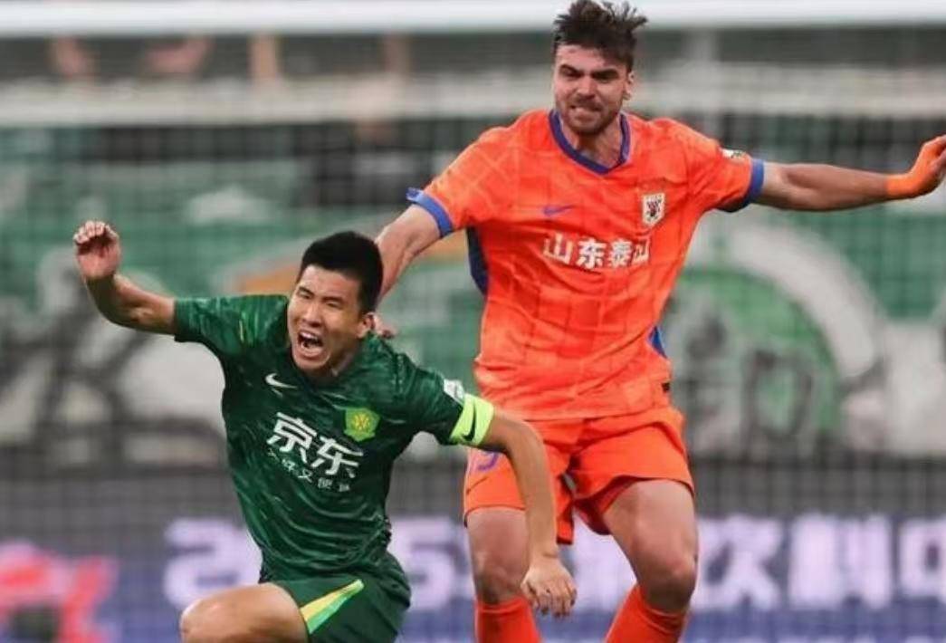 开云体育官网入口-东亚球队全队作战，挑战实力极限