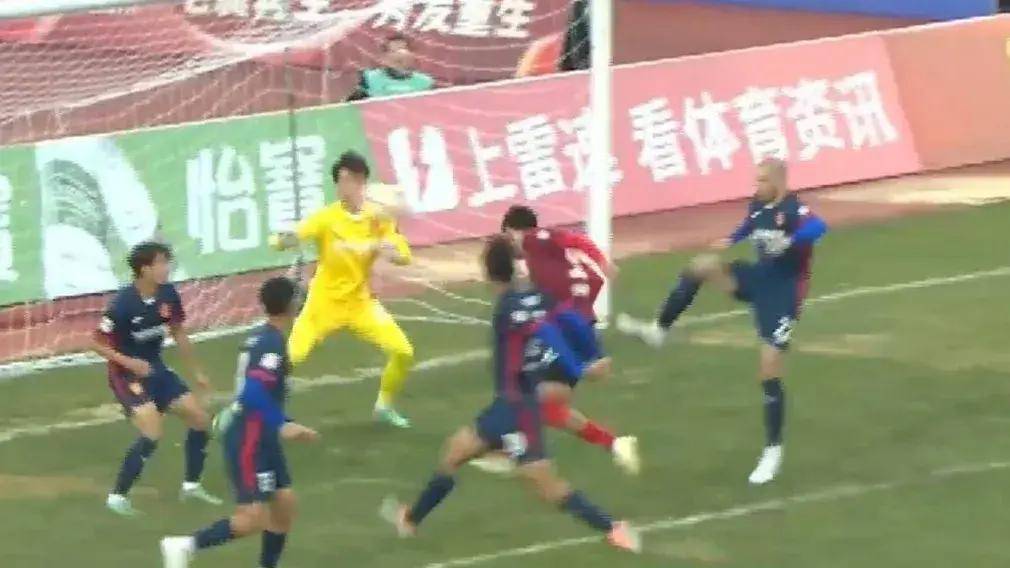 大连一方主场战平恒大,积分榜上升至中游区的简单介绍 大连一方主场战平恒大,积分榜上升至中游区的简单介绍