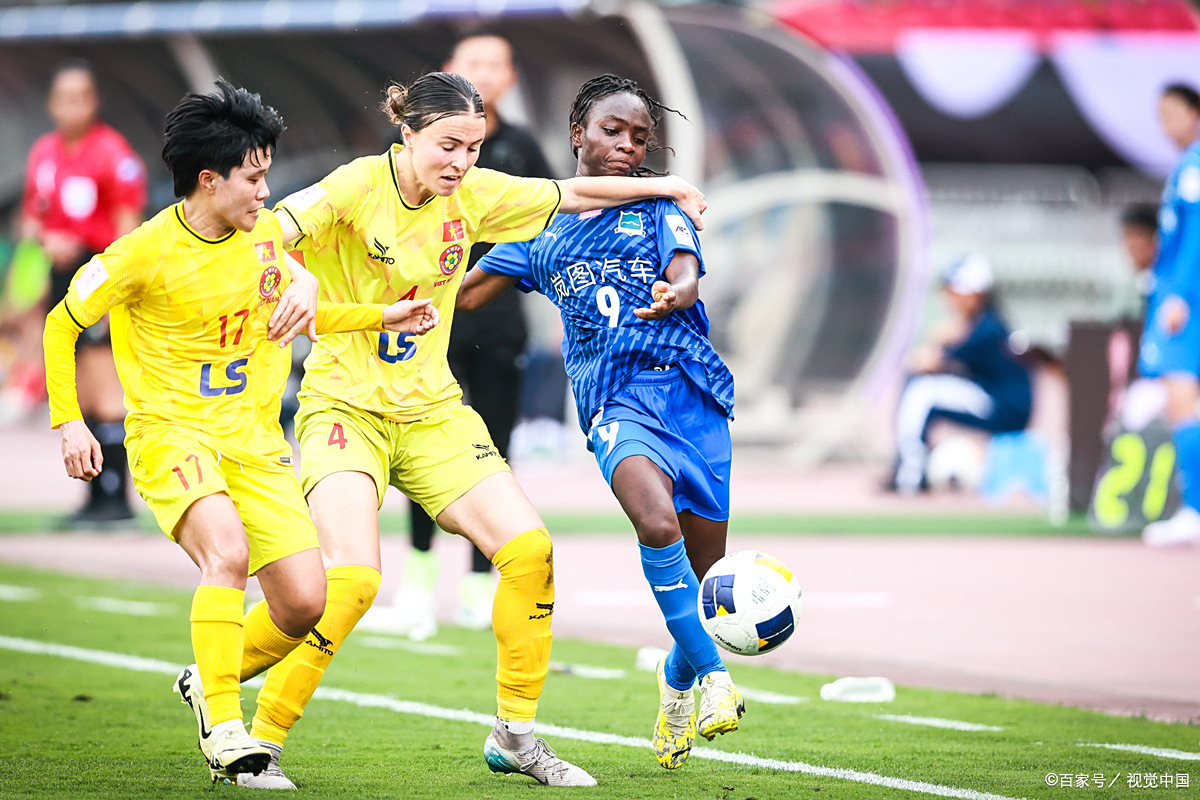 开云体育在线-关于热血拼搏！女子足球比赛全程扣人心弦的信息