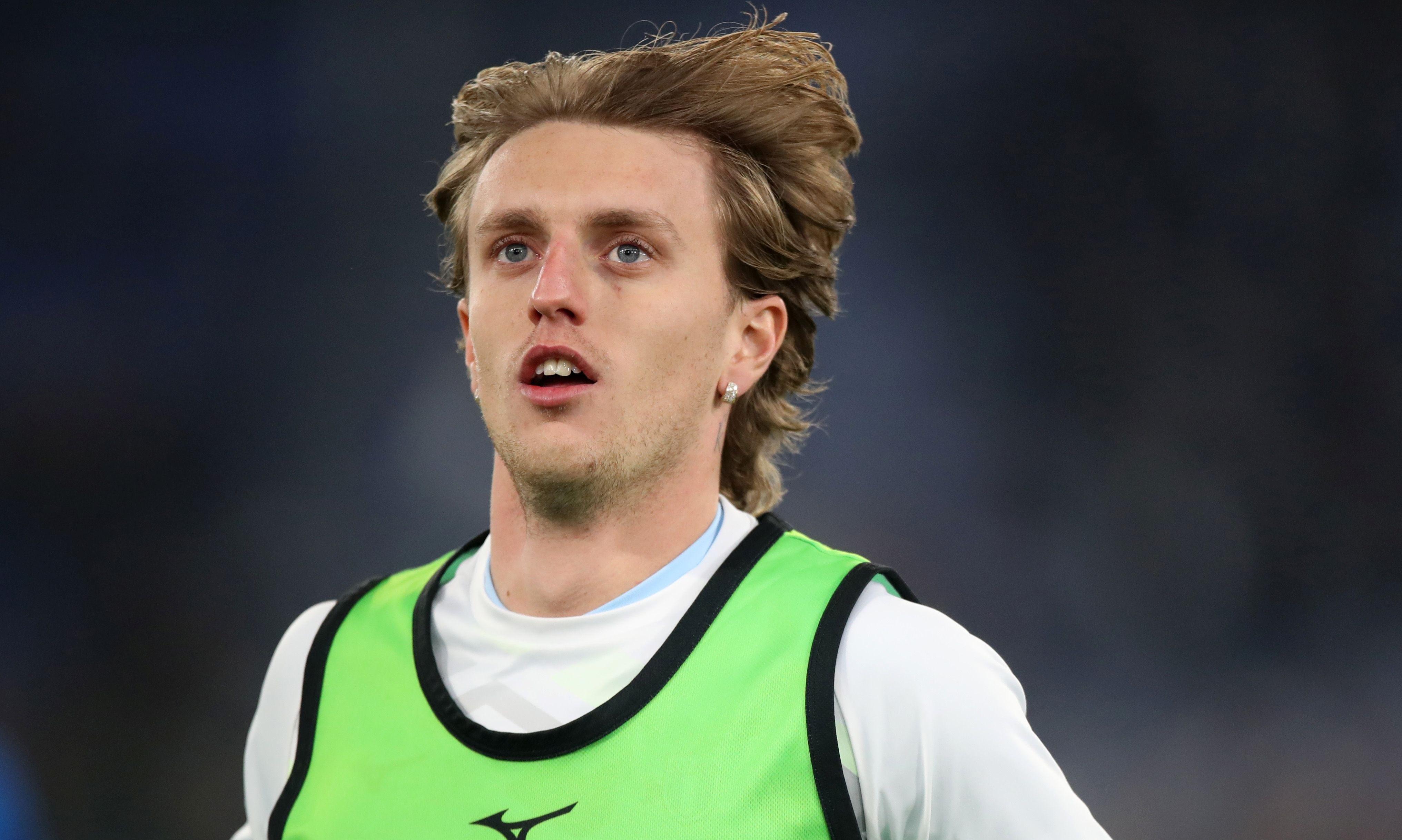 拉齐奥中场连场动作犀利,助球队轻松取胜的简单介绍 拉齐奥中场连场动作犀利,助球队轻松取胜的简单介绍