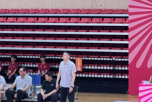 开云体育入口-关于四川队球员努力拼搏士气高昂的信息