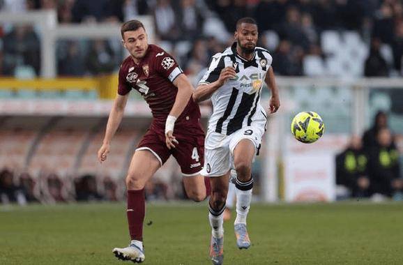 都灵主场战胜乌迪内斯,结束不胜 都灵主场战胜乌迪内斯,结束不胜