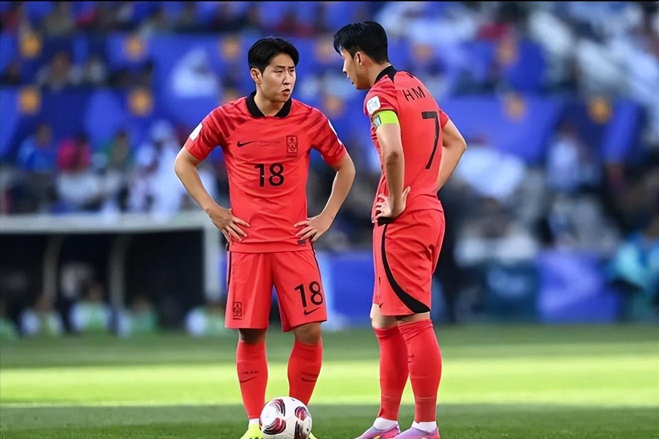 开云体育网页版入口-强强对话：两队将在体育场上对决的简单介绍